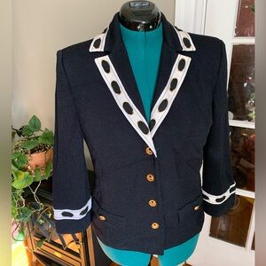 ST. JOHN COLLECTION Santana Knit Navy Blazer Sz 10 with matching skirt